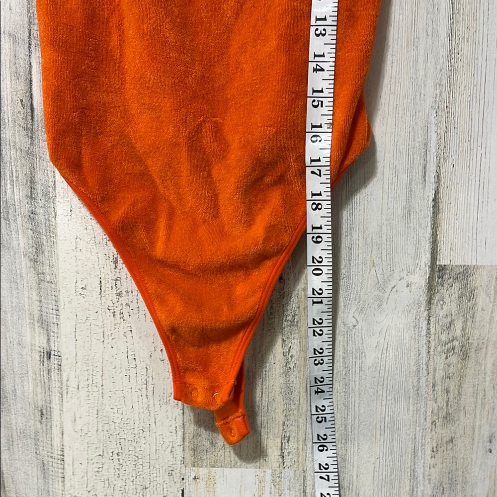 Forever 21 Bright Orange Top - Picture 4 of 6
